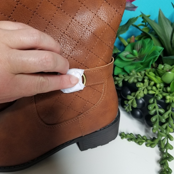 St. John's Bay Cognac Riding Boots - Picture 2 of 12